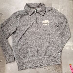Roots Quarter-Zip Pullover Long Sleeve Sweater. Heathered Grey. Size M.